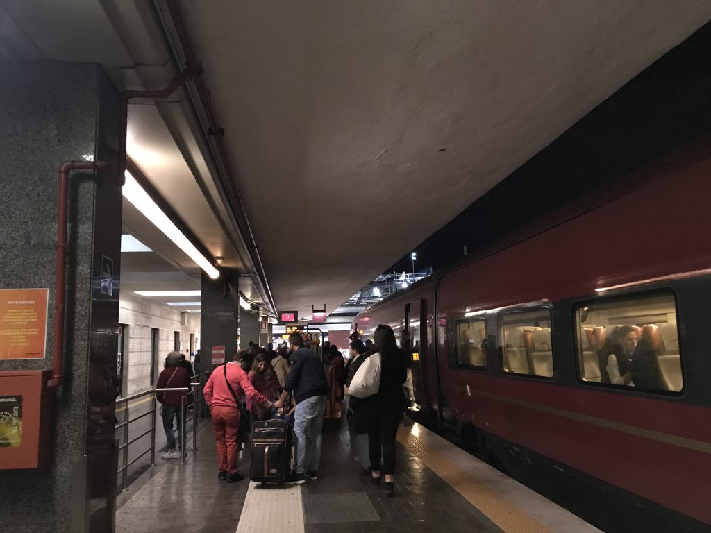 ナポリ駅