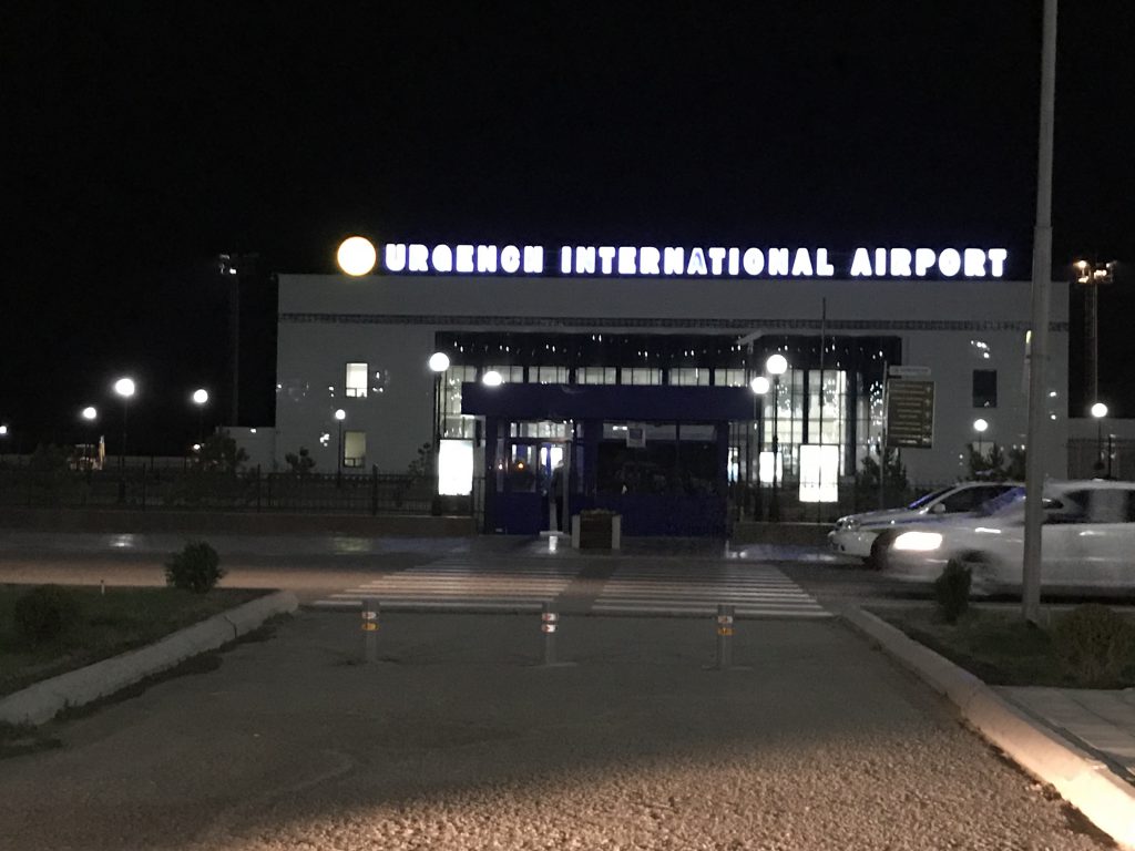 ウルゲンチ国際空港