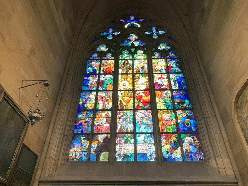 聖ヴィート大聖堂 ミュシャ ステンドグラス